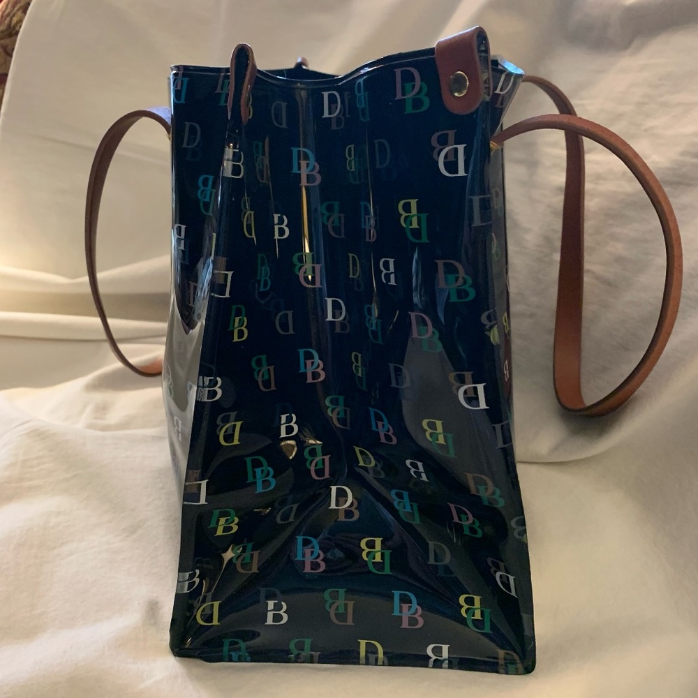 Dooney & Bourke black vinyl medium shopper tote with multi color DB logo print - Picture 3 of 7